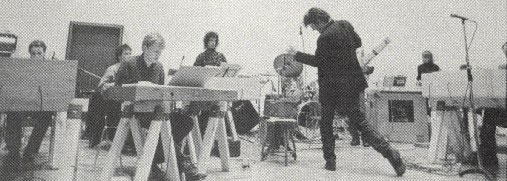 branca ensemble mai 1983 kunstakademie düsseldorf, foto: wolfgang burat aus spex 7/83